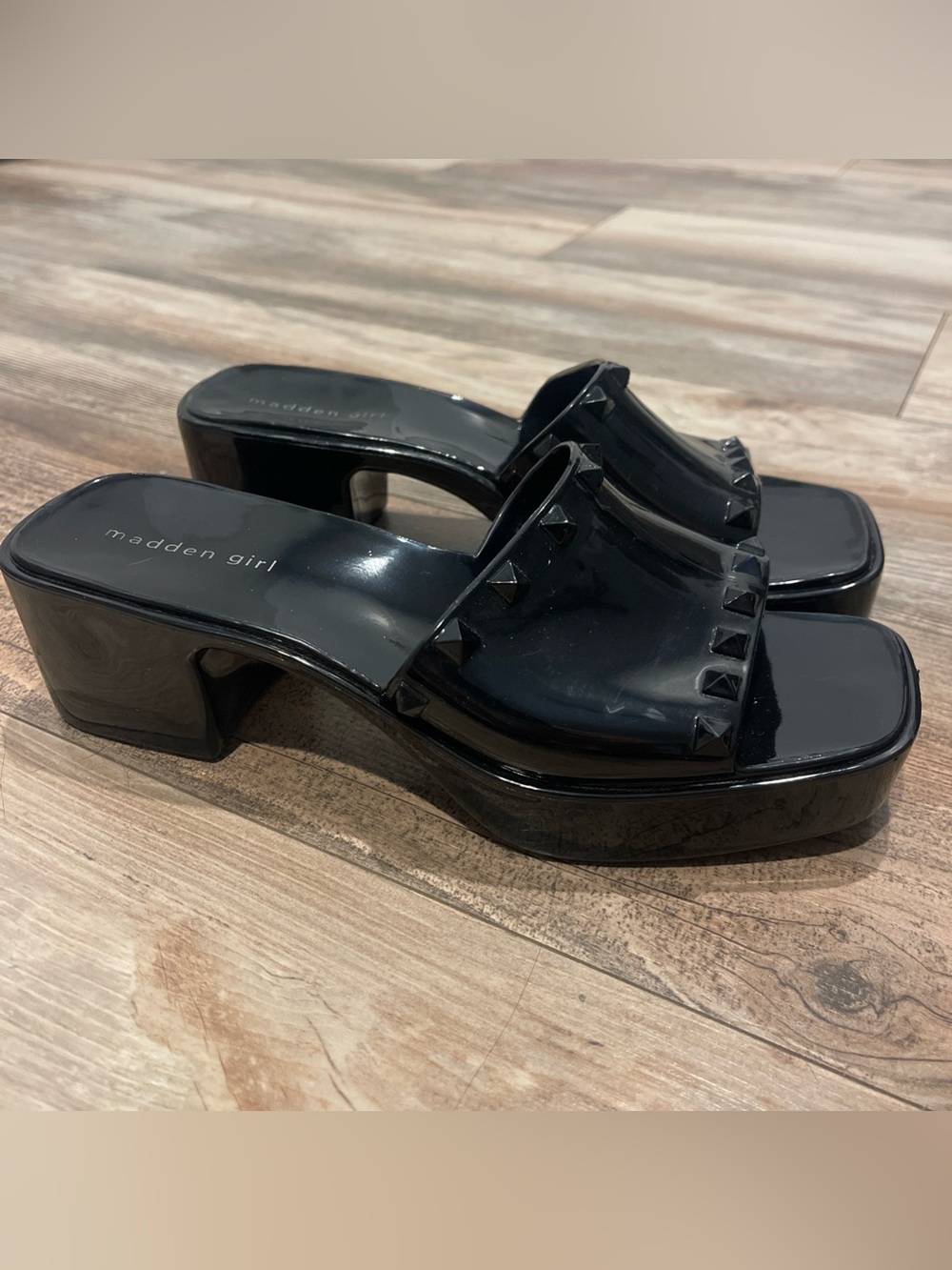 Madden Girl Chunky Black Studded Jelly Platform Slide Sandals Women 8.5 Y2K